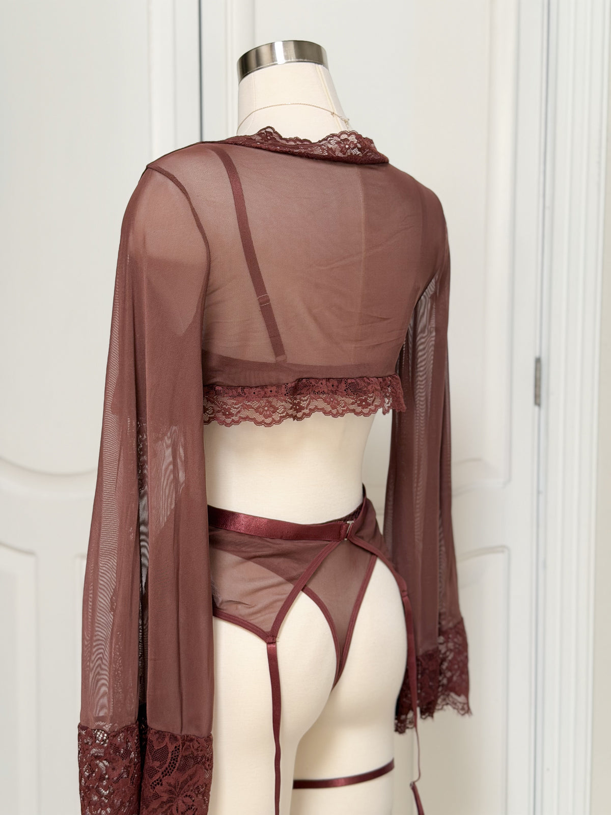 Set Fabiola