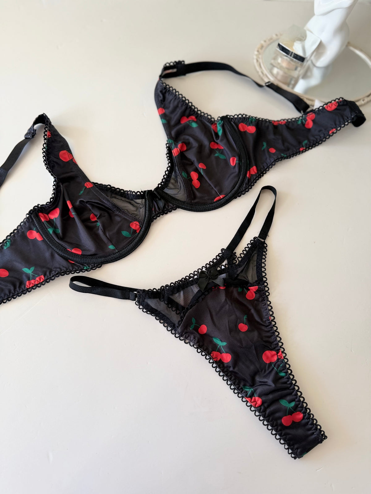 Set Cherry